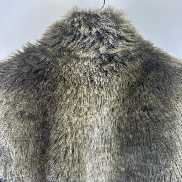 Blassport Faux Fur Brown and Gray Fully Lined Zip Up Vest Womens Large Trendy - Picture 10 of 14